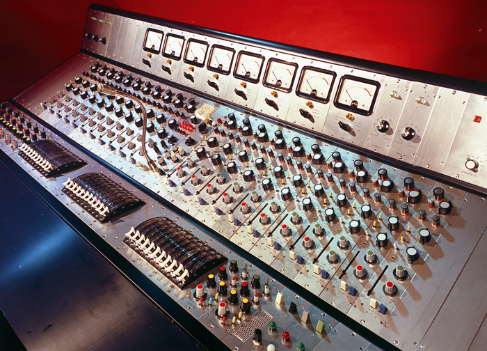 https://www.soundonsound.com/music-business/studio-stories-sound-techniques https://www.soundonsound.com/music-business/studio-stories-sound-techniques